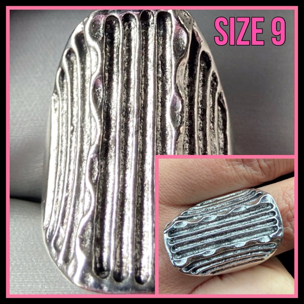 BN STERLING SILVER WOMENS RING